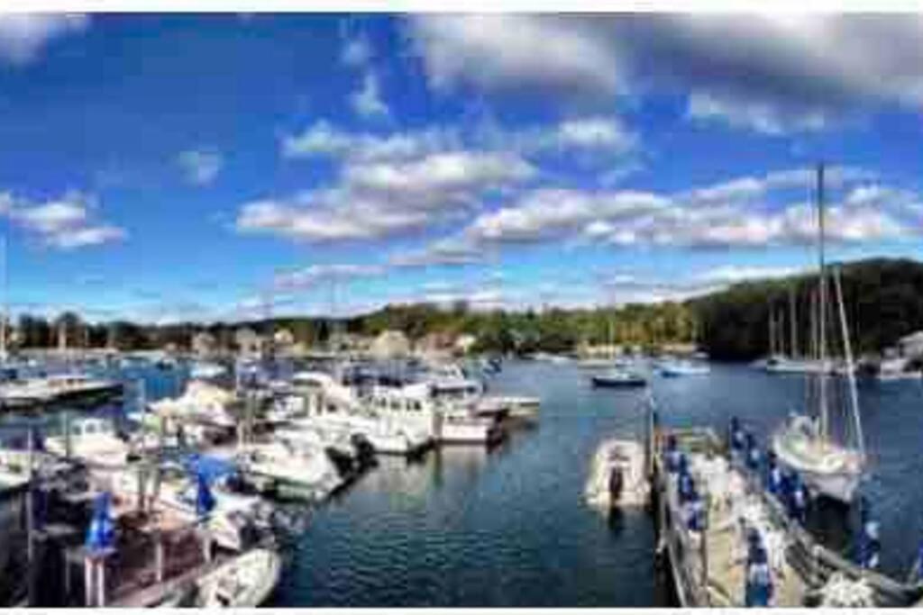 Charming Cottage Historic Falmouth Cape Cod Near Beach And Downtown 2Br 1Bath Deck Bagian luar foto