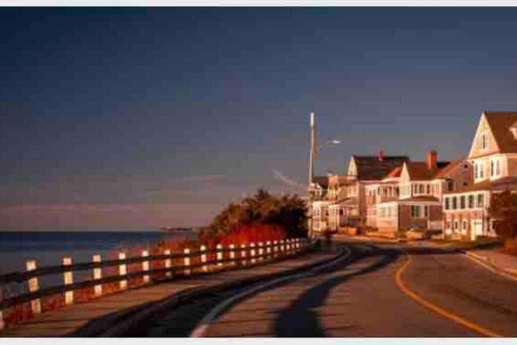 Charming Cottage Historic Falmouth Cape Cod Near Beach And Downtown 2Br 1Bath Deck Bagian luar foto