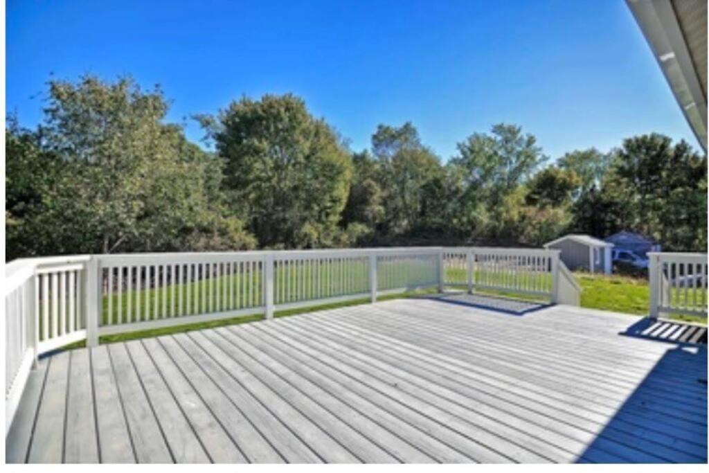 Charming Cottage Historic Falmouth Cape Cod Near Beach And Downtown 2Br 1Bath Deck Bagian luar foto